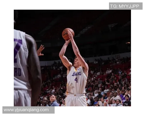 生涯之夜!今年30号秀尼德豪泽轰16分6篮板